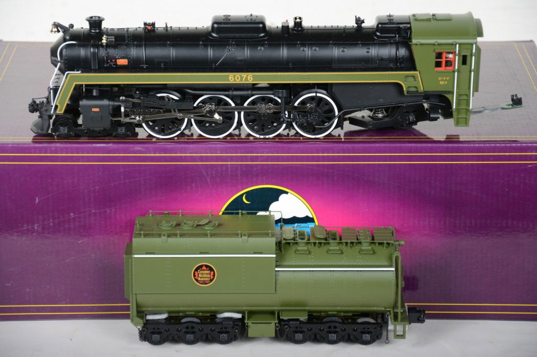MTH 20-3276-1E GN U1F Mountain Loco (1 of 3)