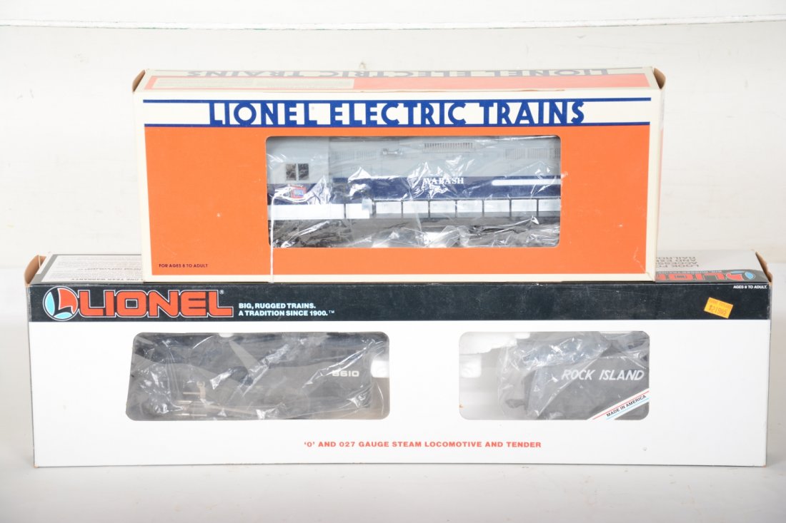 2 Lionel Powered Units (1 of 2)