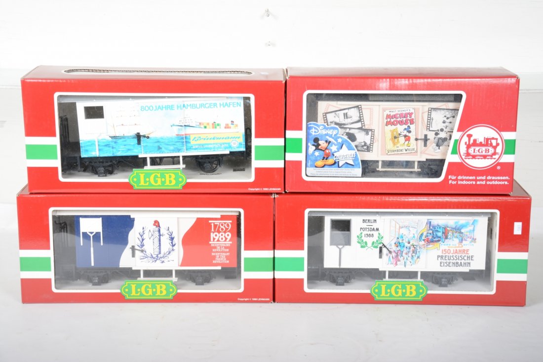4 LGB Commemorative Freight Cars (1 of 2)