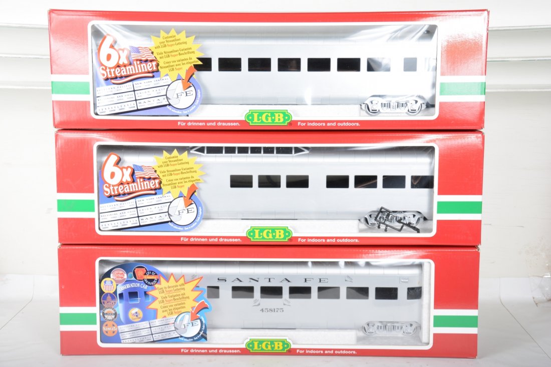 3 LGB Long Streamline Passenger Cars (1 of 2)