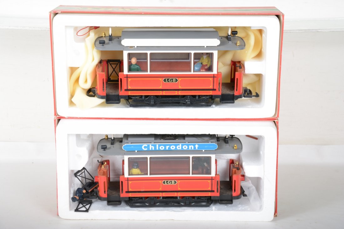 LGB 2036 & 3600 Trolley & Trailer (1 of 2)