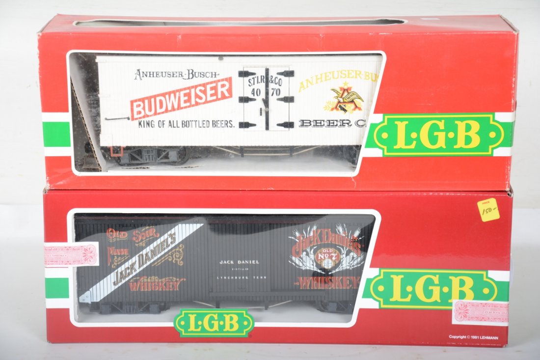 2 LGB Advertizing Reefers (1 of 2)