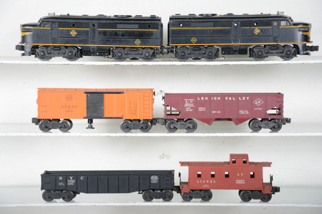 Lionel 2032 Diesel Freight Set (1 of 5)