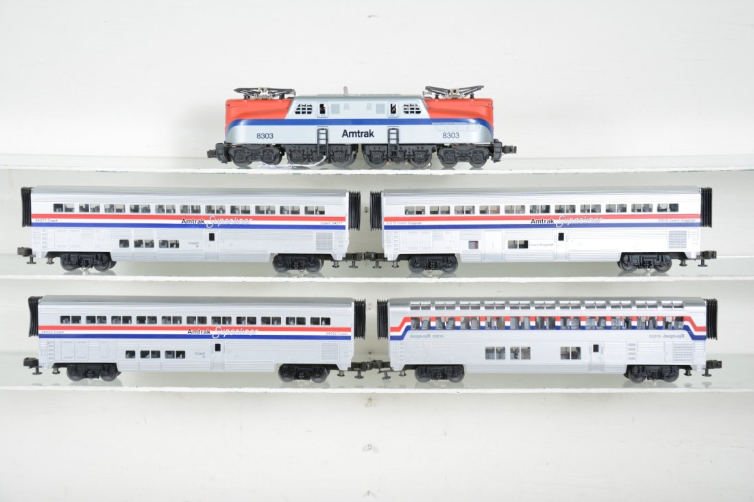 Lionel & MTH Amtrak Set (1 of 4)