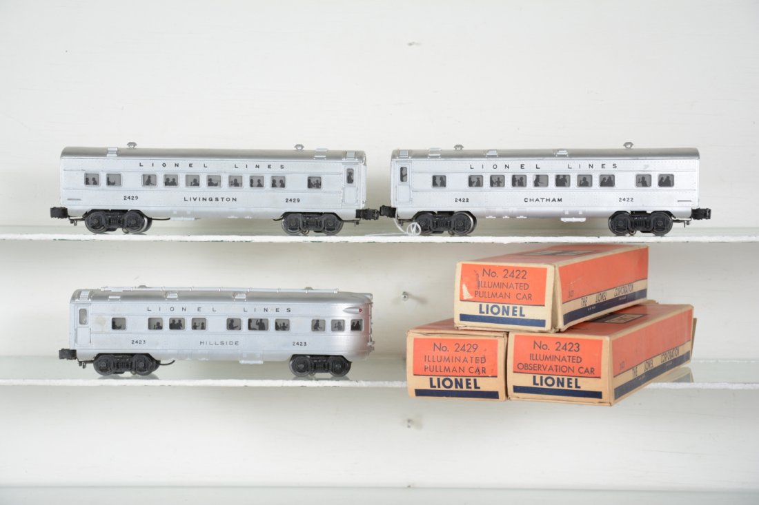 Clean Lionel 2420 series Passenger Cars: Includes a 2422 Chatham Pullman; 2429 Livingston Pullman; 2423 Hillside observation. They still have some luster to finish and show light playwear with boxes, C7