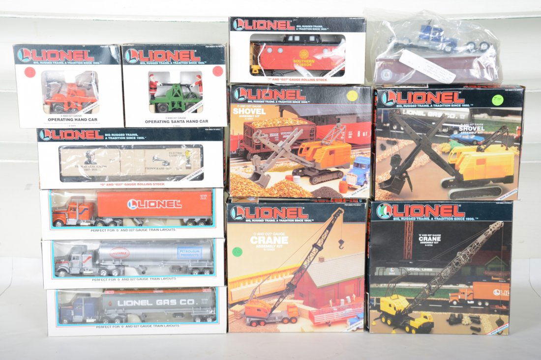 Lionel Trains & Accessories (1 of 2)