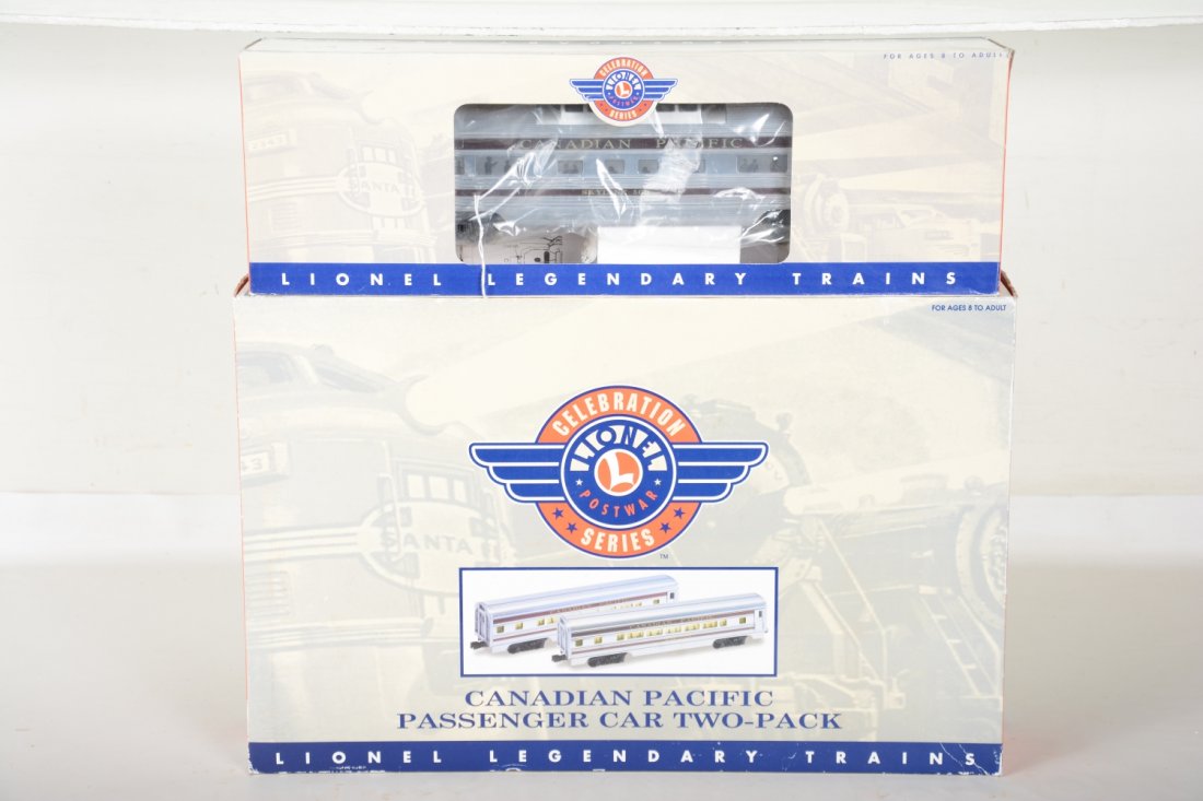 Lionel Celebration CP Passenger Cars (1 of 2)