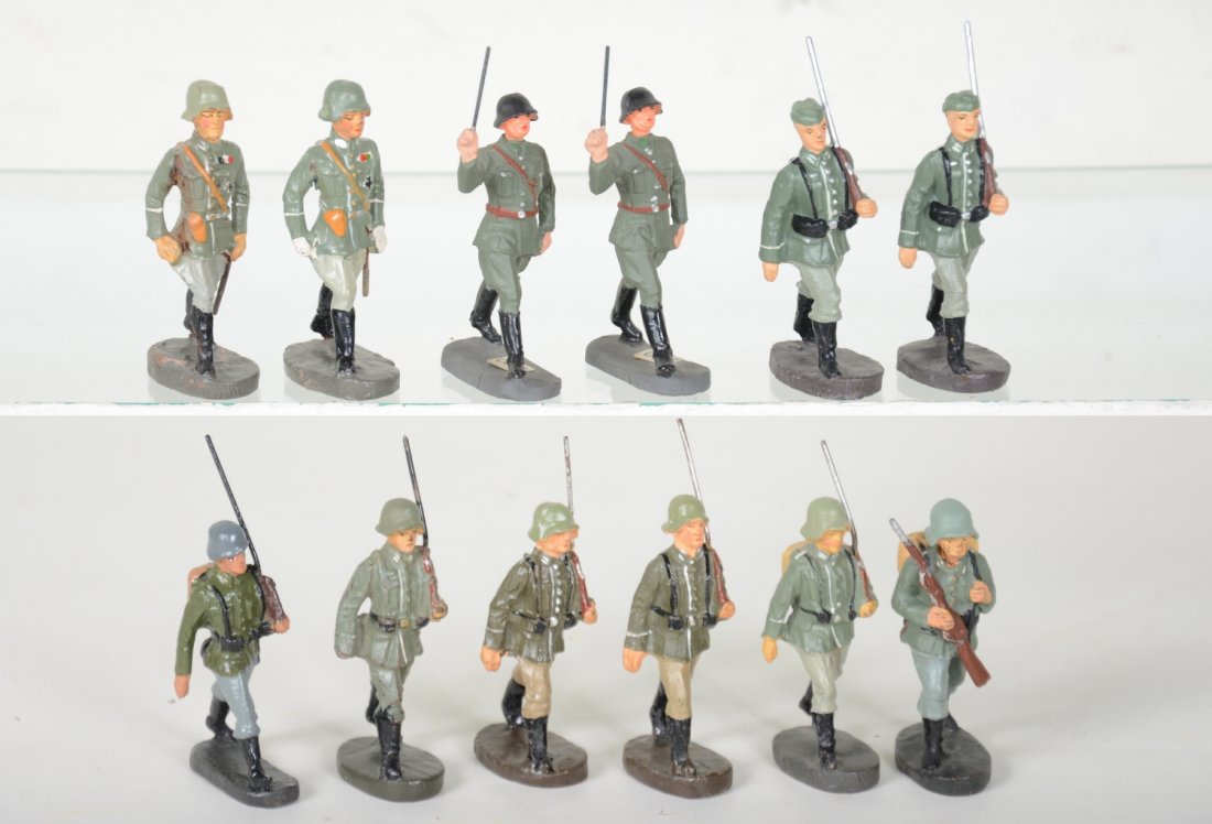 Elastolin German  Marching Soldiers (1 of 2)