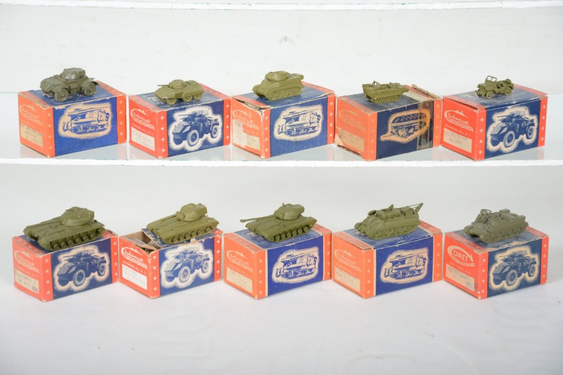 10 Boxed Authenticast US Army Spotters (1 of 3)