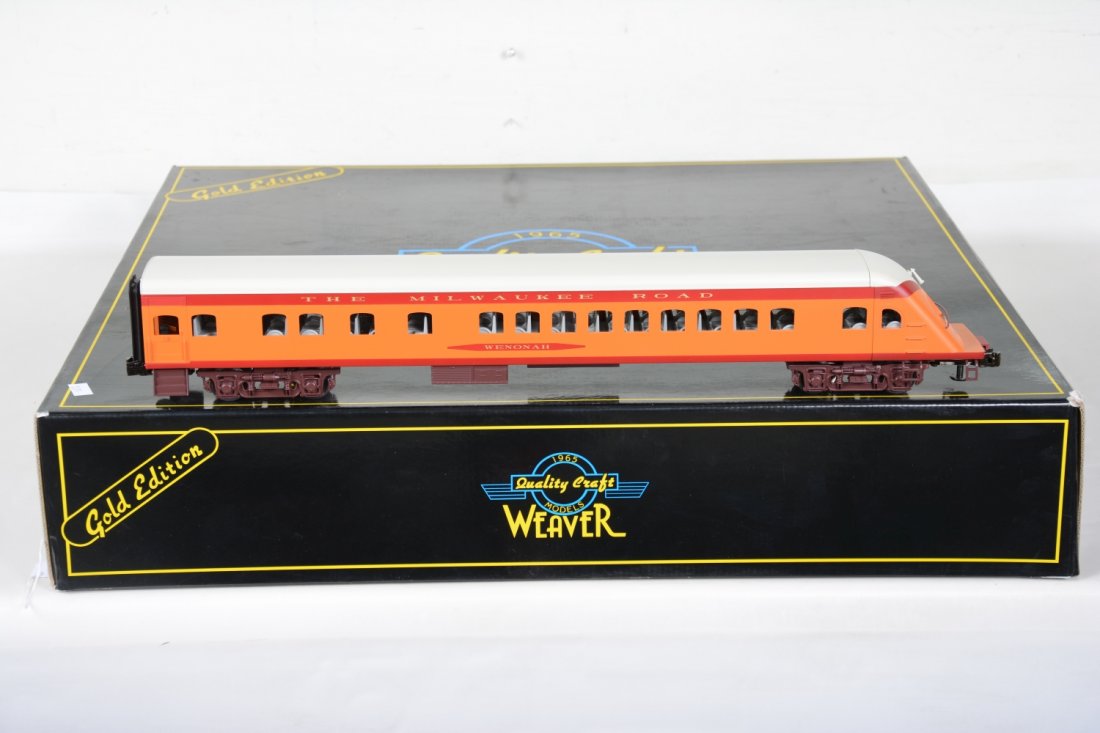 Weaver Hiawatha Streamline Passenger Cars: 054. Nice smooth side 5-car set that shows light runtime with C9 bodies with setbox.