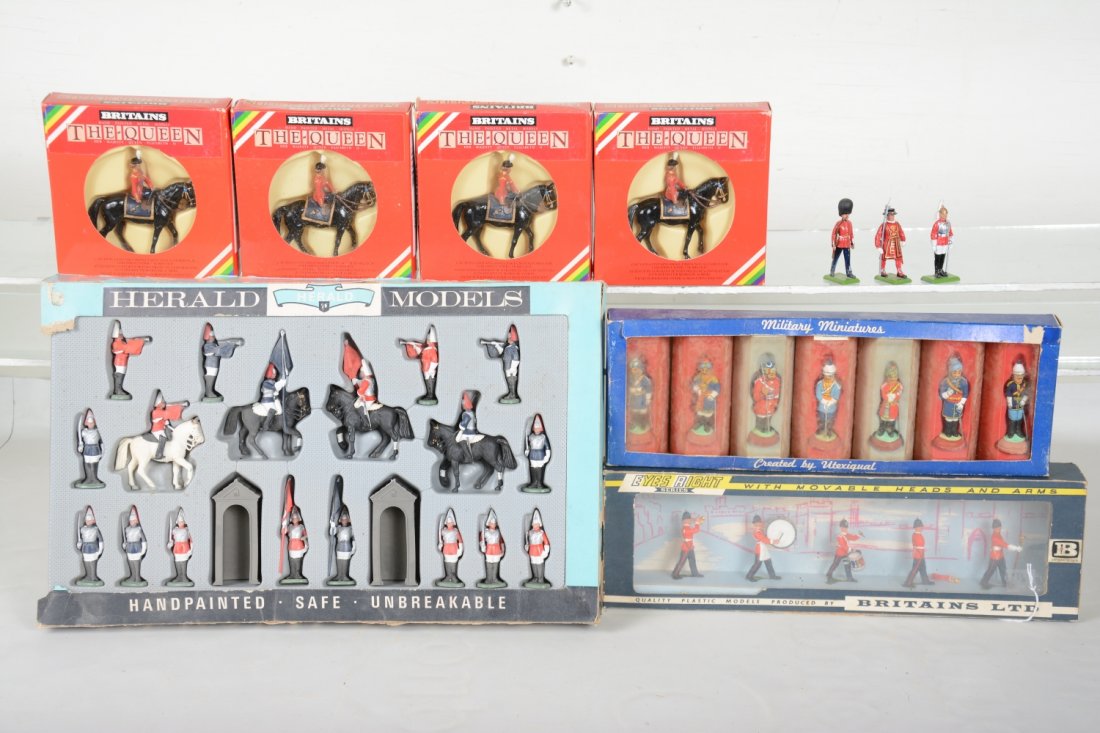 Modern Britains Soldiers Lot, Plus (1 of 4)