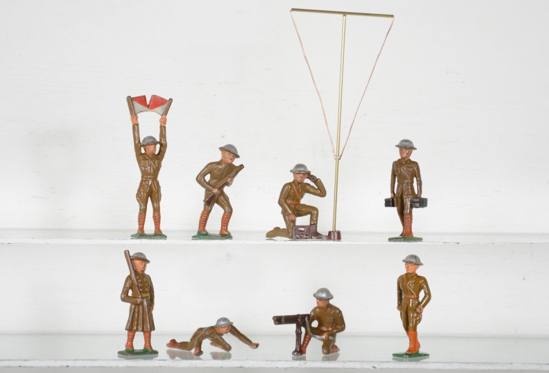 Grey Iron Dimestore Soldiers (1 of 2)