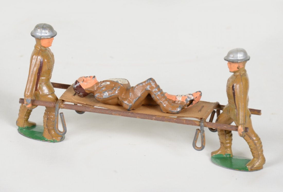 Scarce American Metal Toy Dimestore Soldiers (1 of 2)