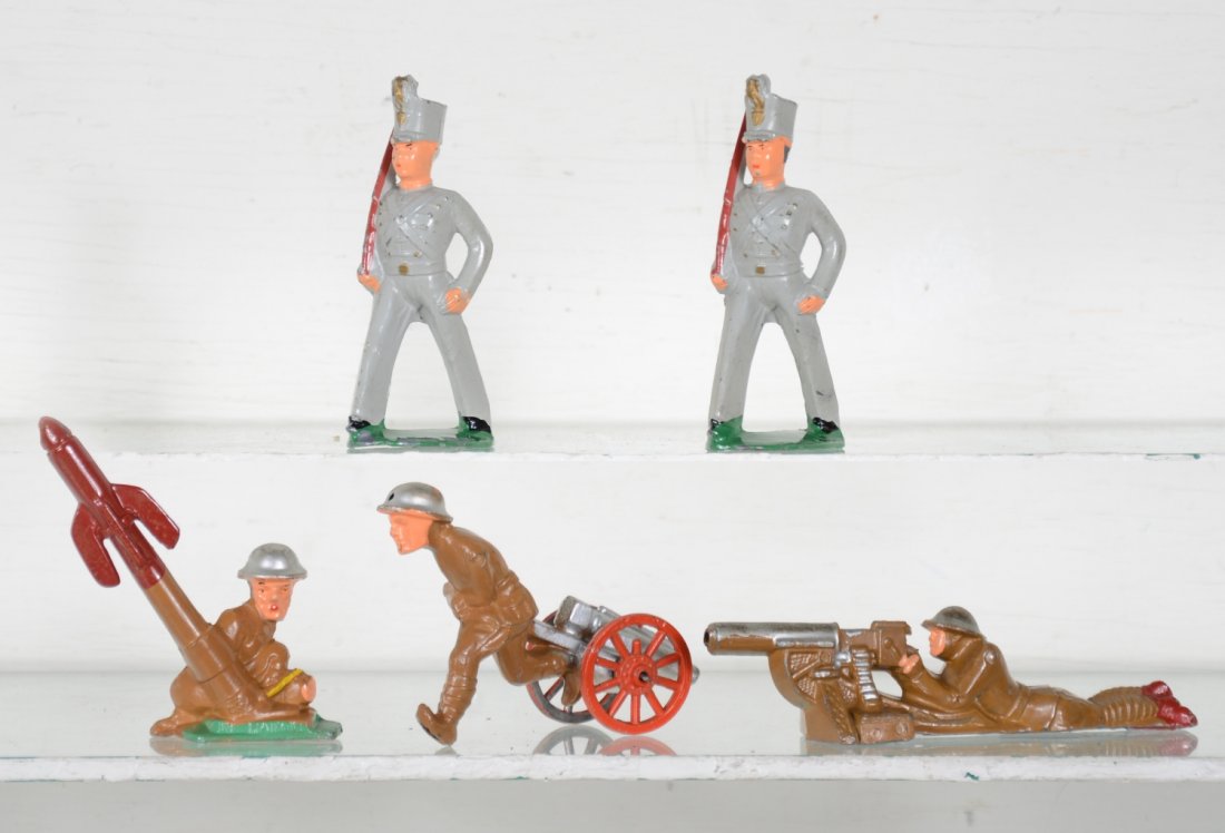 Manoil Dimestore Soldiers (1 of 2)