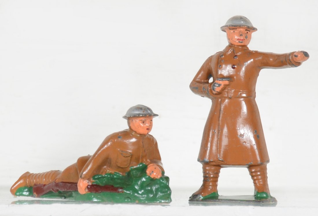 Scarce American Metal Toy Dimestore Soldiers (1 of 2)