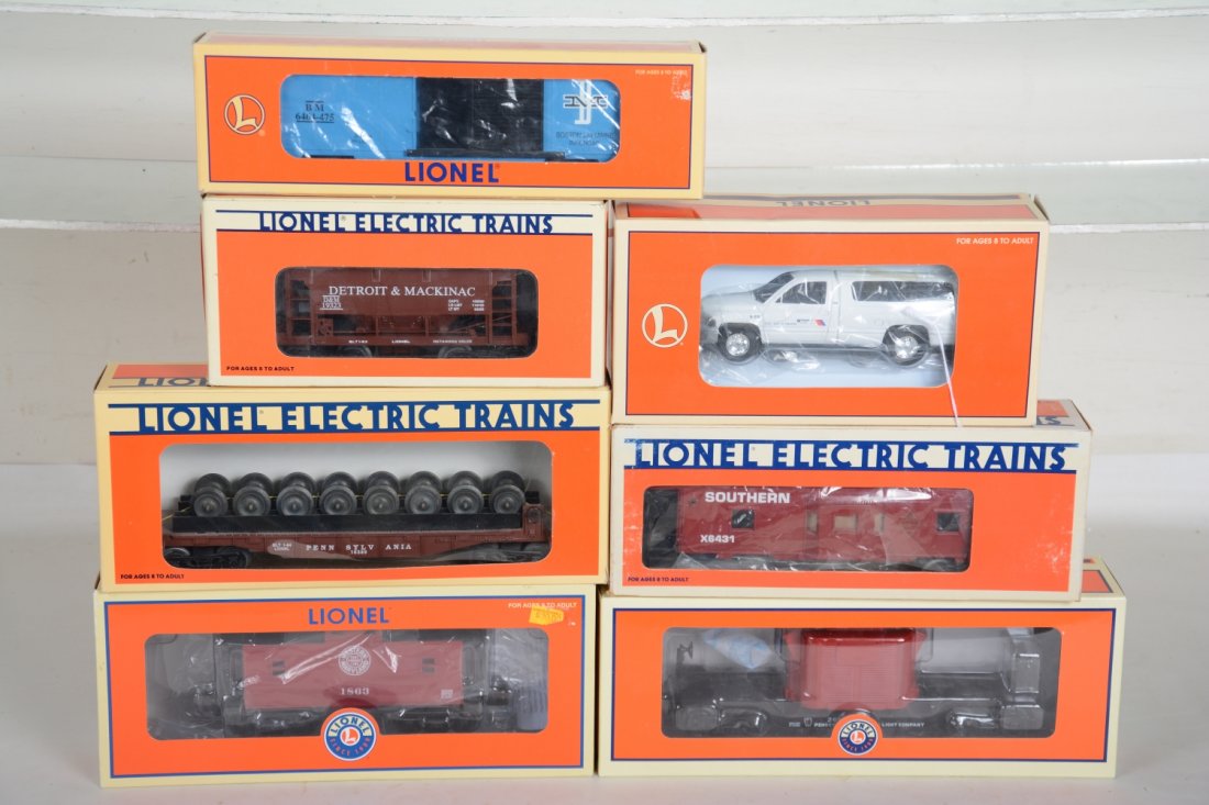 O Ga. Lionel Freight Cars, Plus (1 of 2)