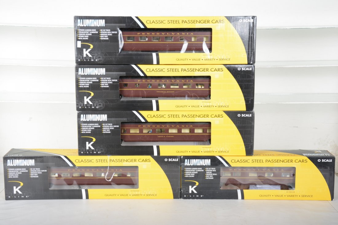 O Ga. Rare K-Line 21 Inch PRR Aluminum Passenger Cars: 054. Includes smooth side painted with gold stripes K4680-30012 18" business car; K4680-47152 21' parlor; 40012 21" sleeper; 44621 21" diner; 41132 21" observation. They are new in boxes, C10