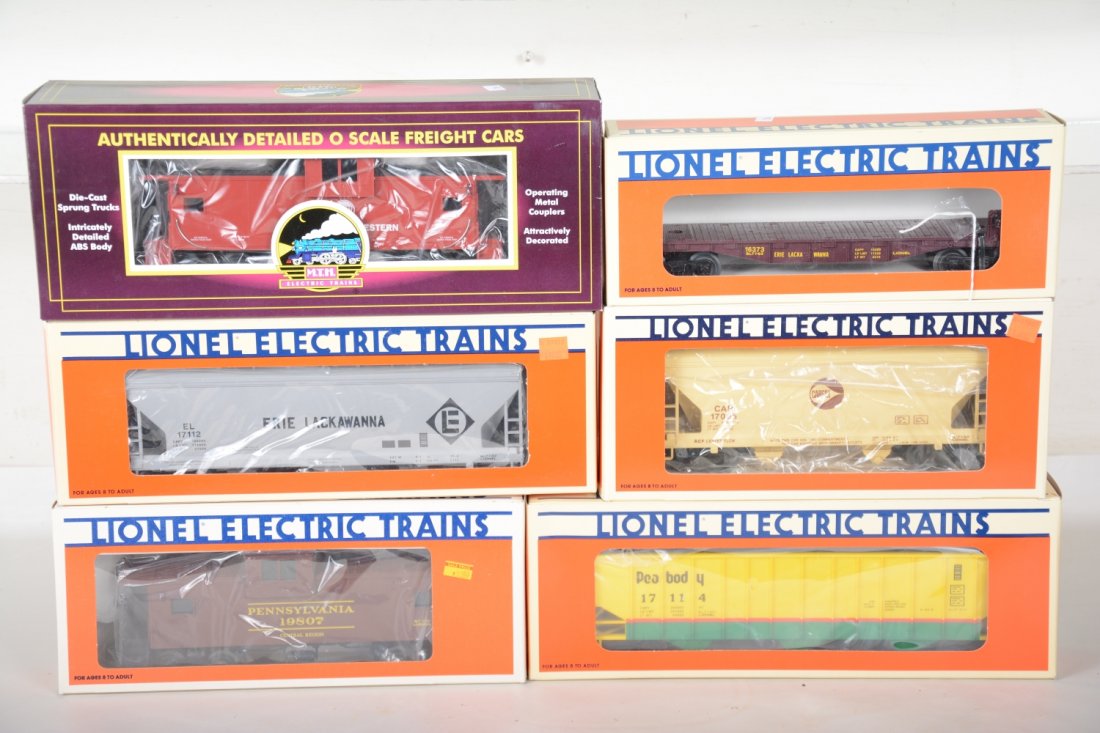 O Ga. Lionel & MTH Freight Cars (1 of 2)