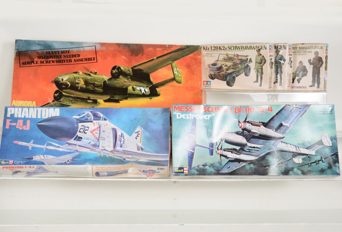 Vintage Model Airplane Kits (1 of 2)