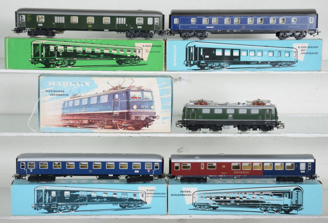 Vintage Marklin HO DB Express Train Set (1 of 5)