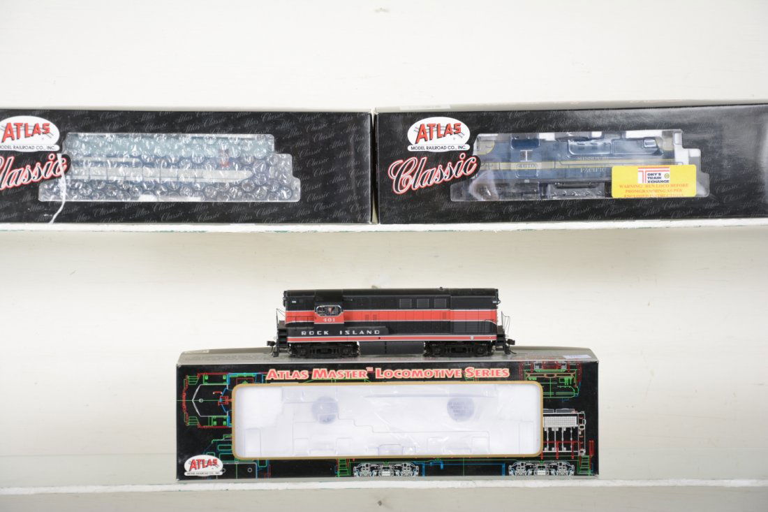3 Atlas HO Diesels (1 of 4)