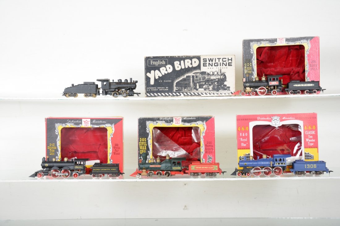5 Early Diecast HO Locomotives (1 of 2)