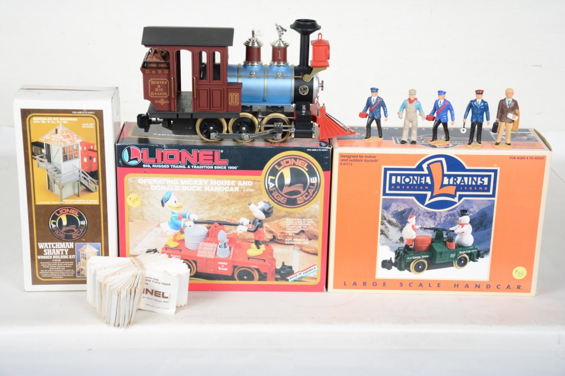 Lionel G Gauge Trains Group (1 of 5)