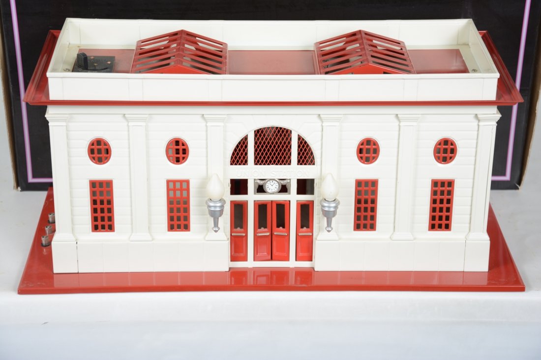 MTH 10-1070 Lionel 116 Station (1 of 5)