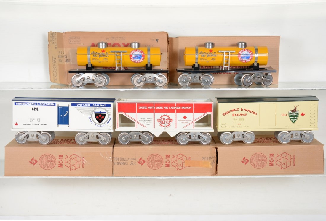 5 Boxed Mc Coy Canadian Freight Cars (1 of 4)