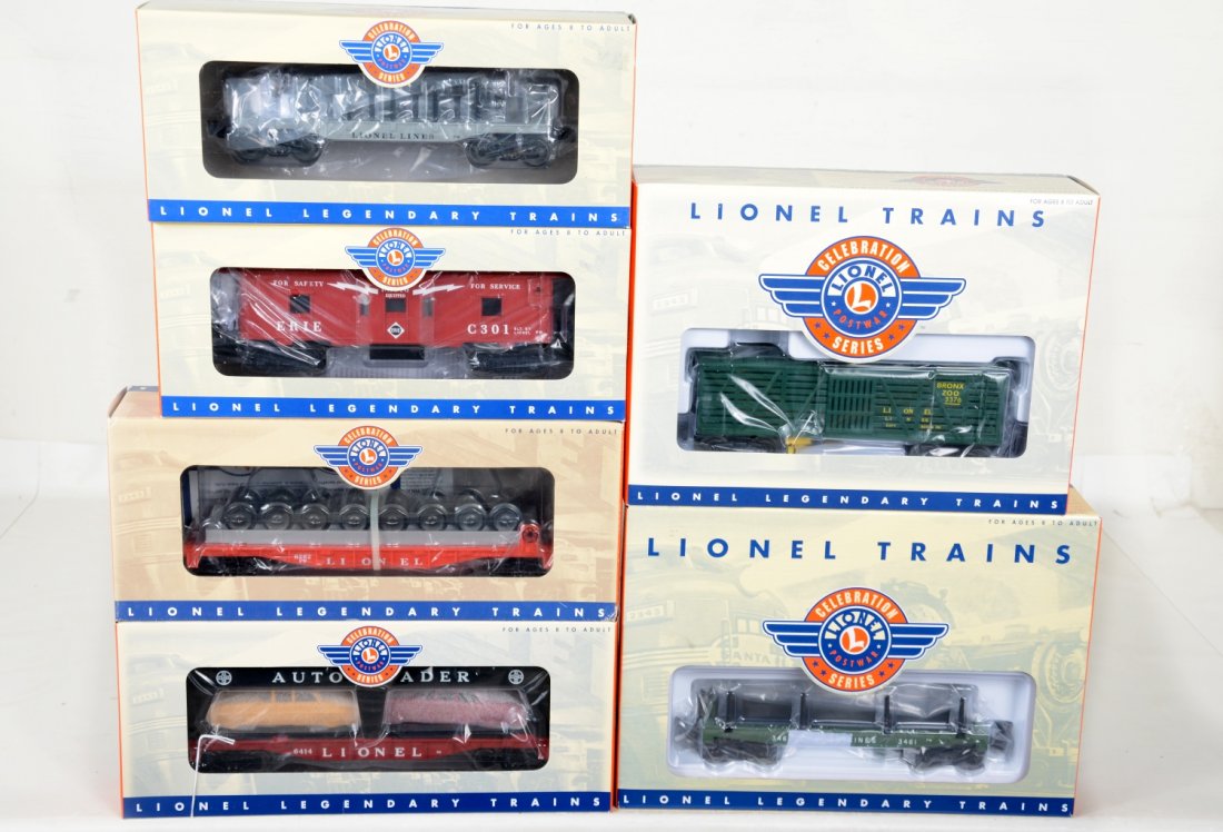 Lionel Celebration Series Cars (1 of 2)
