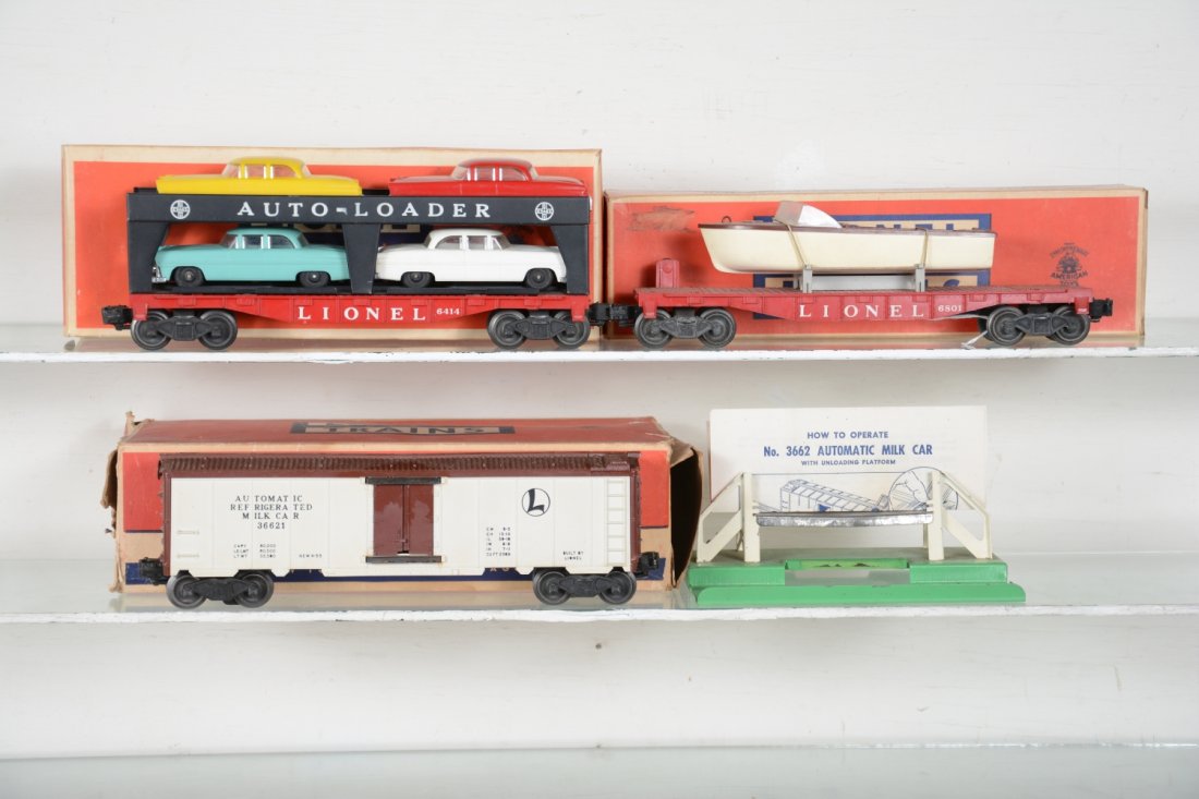 Boxed Lionel Freight Cars (1 of 5)