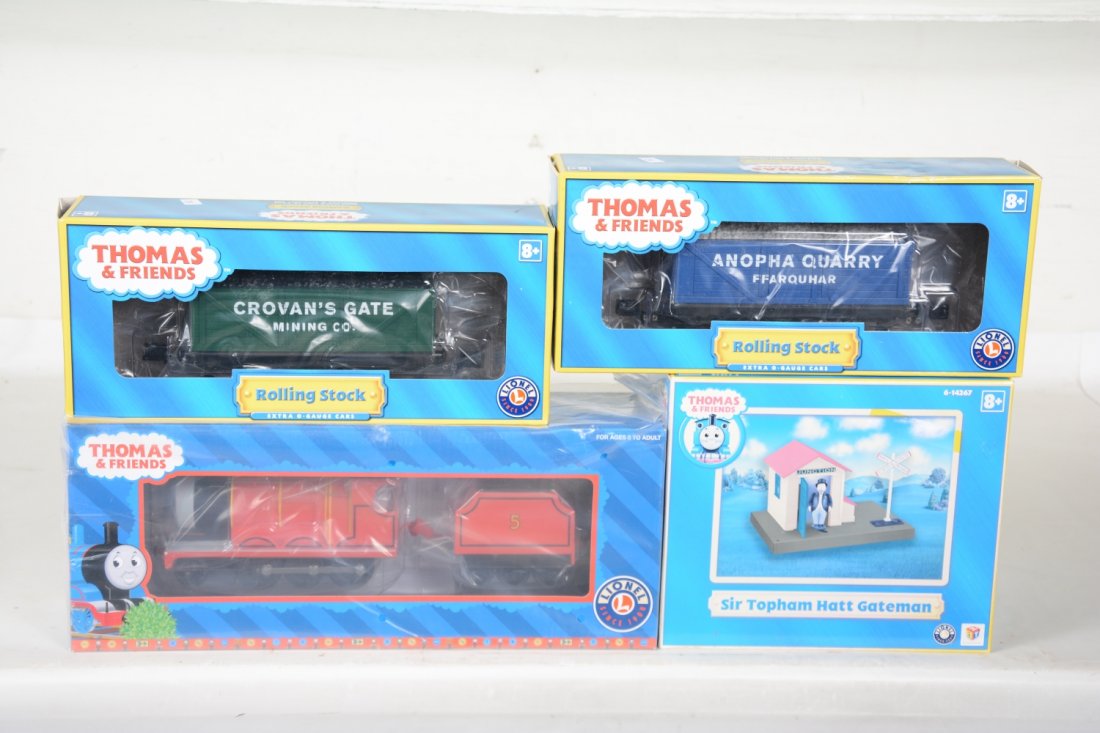Lionel Thomas & Friend James Freight Set (1 of 2)