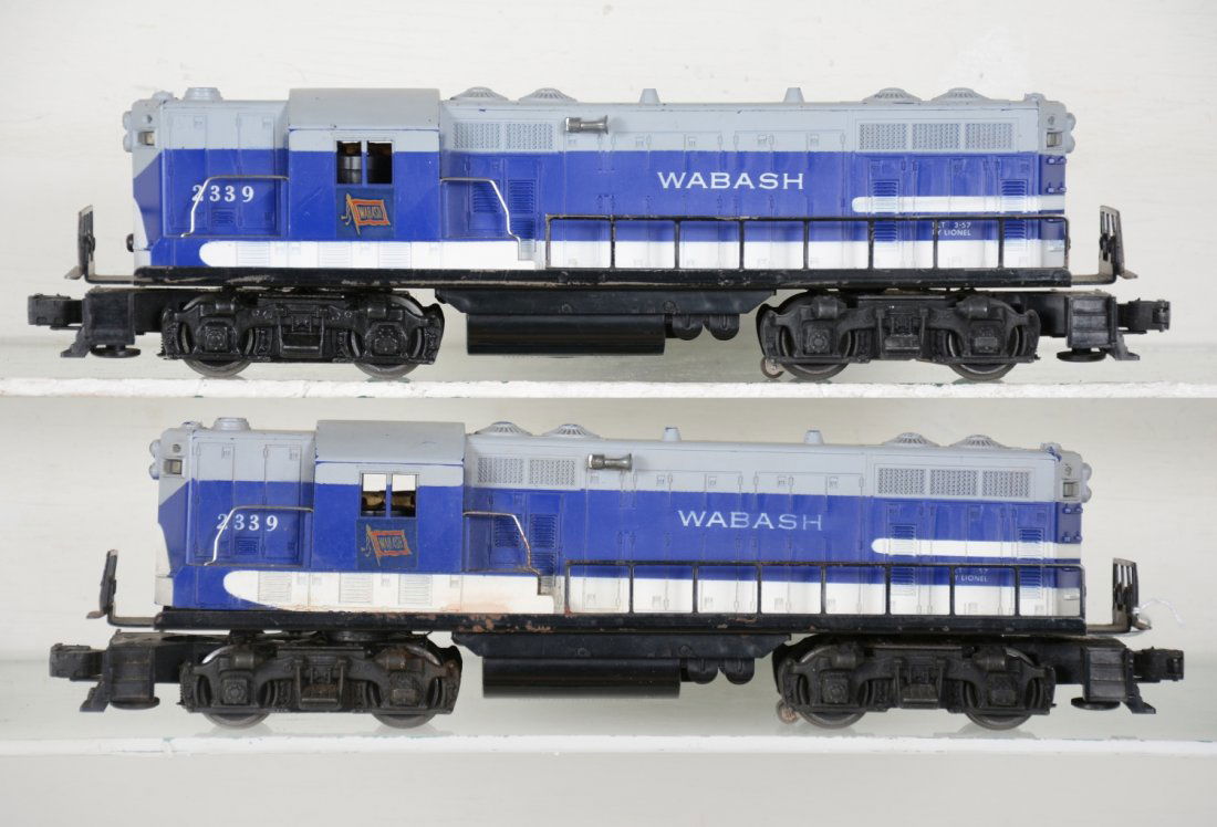 2 Lionel 2339 Wabash GP7 Diesels (1 of 4)