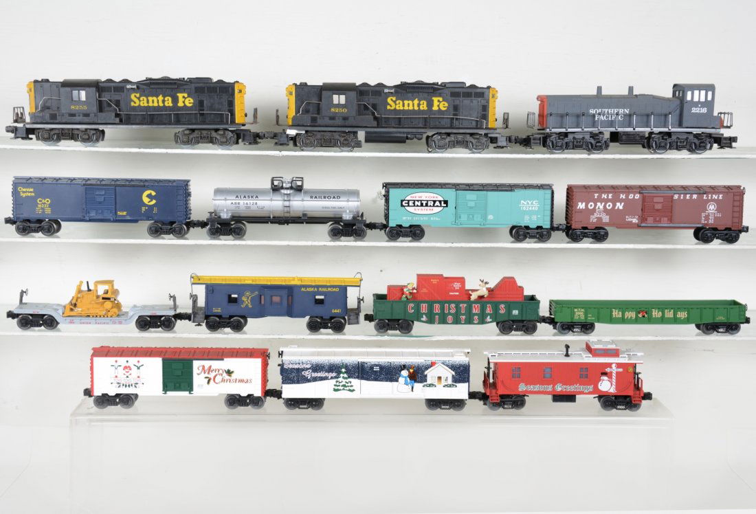 Dealer Lot Loose Modern Trains (1 of 3)