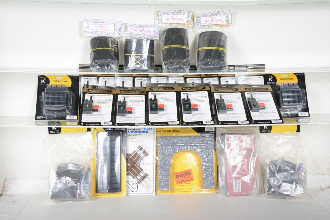 Dealer Lot K-Line Accessories, Plus (1 of 1)