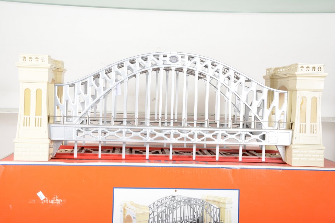 Lionel 32999 Hellgate Bridge 305 (1 of 7)