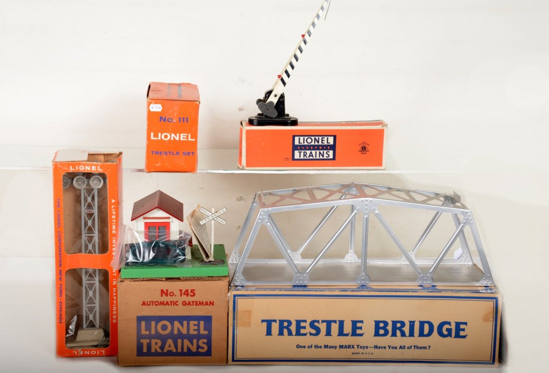 Boxed Lionel Accessories, Plus (1 of 3)