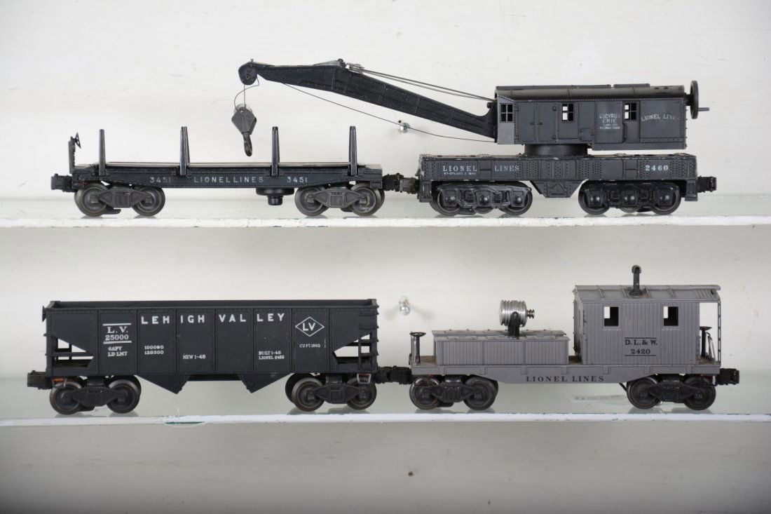 Early Lionel Freight Cars (1 of 4)