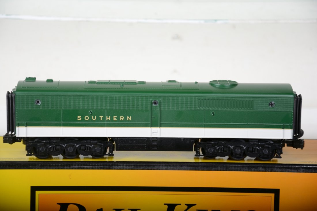 MTH RailKing 30-2151-3 Southern PA Alco B -Unit (1 of 2)