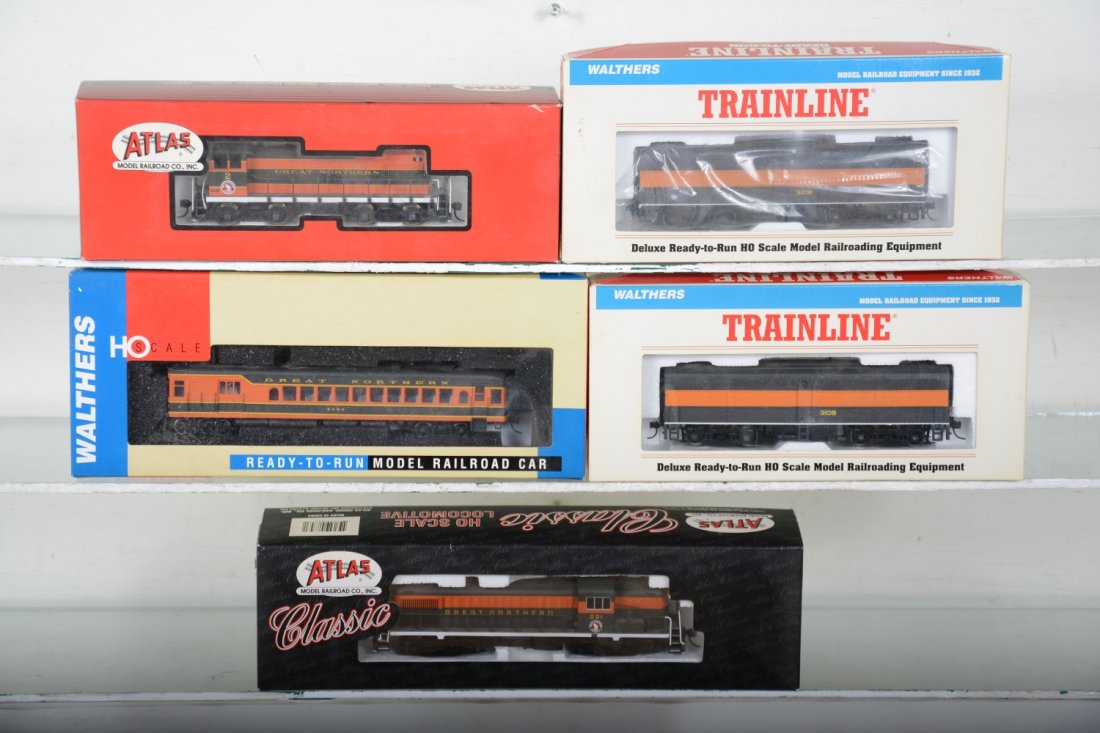 HO GA Boxed Great Northern Diesels (1 of 2)