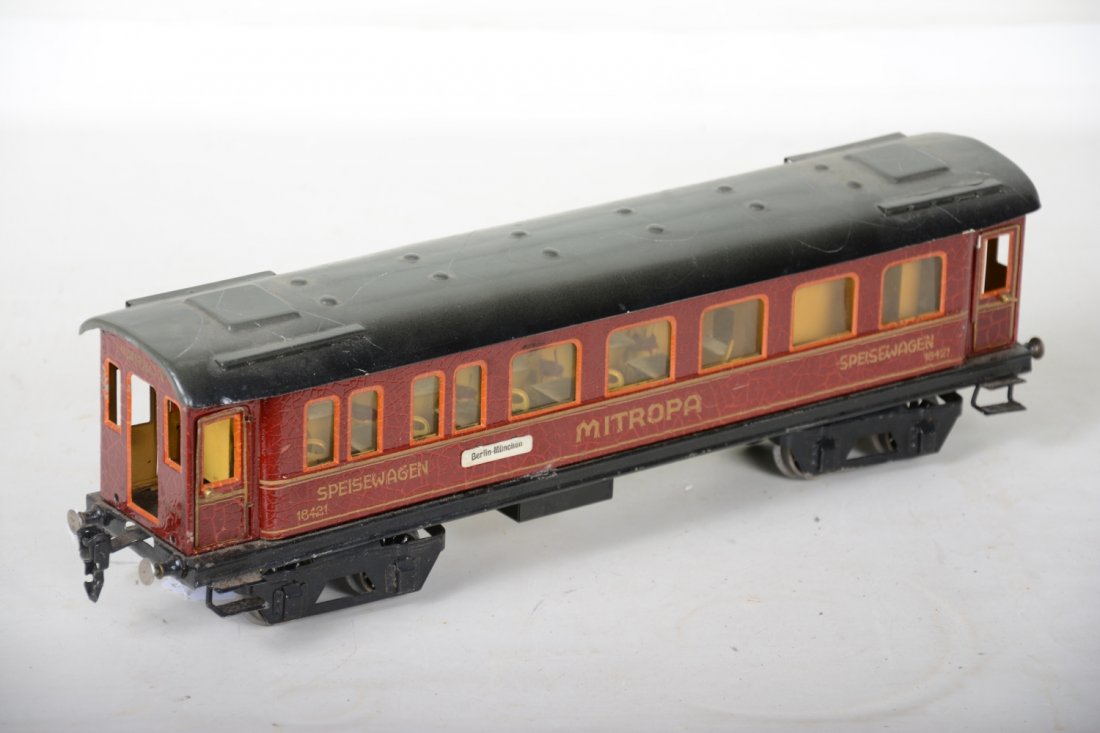 Marklin 1842/1 Mitropa 42cm Diner with Interior (1 of 5)