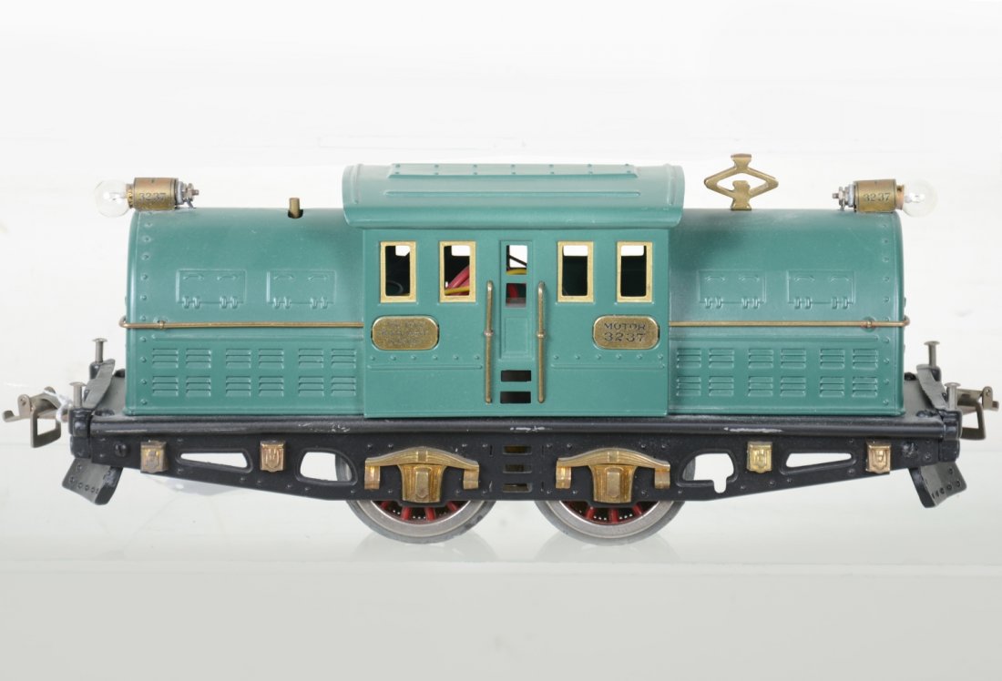 Restored Ives 3237 Shasta Electric Loco (1 of 4)