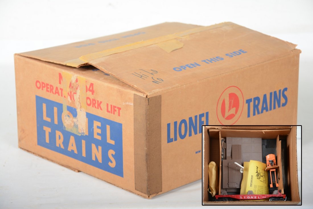 Nice Boxed Lionel 264 Forklift Platform Set (1 of 3)