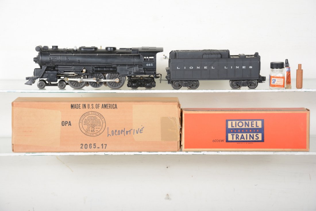 Nice Boxed Lionel 2065 Steam Locomotive (1 of 4)