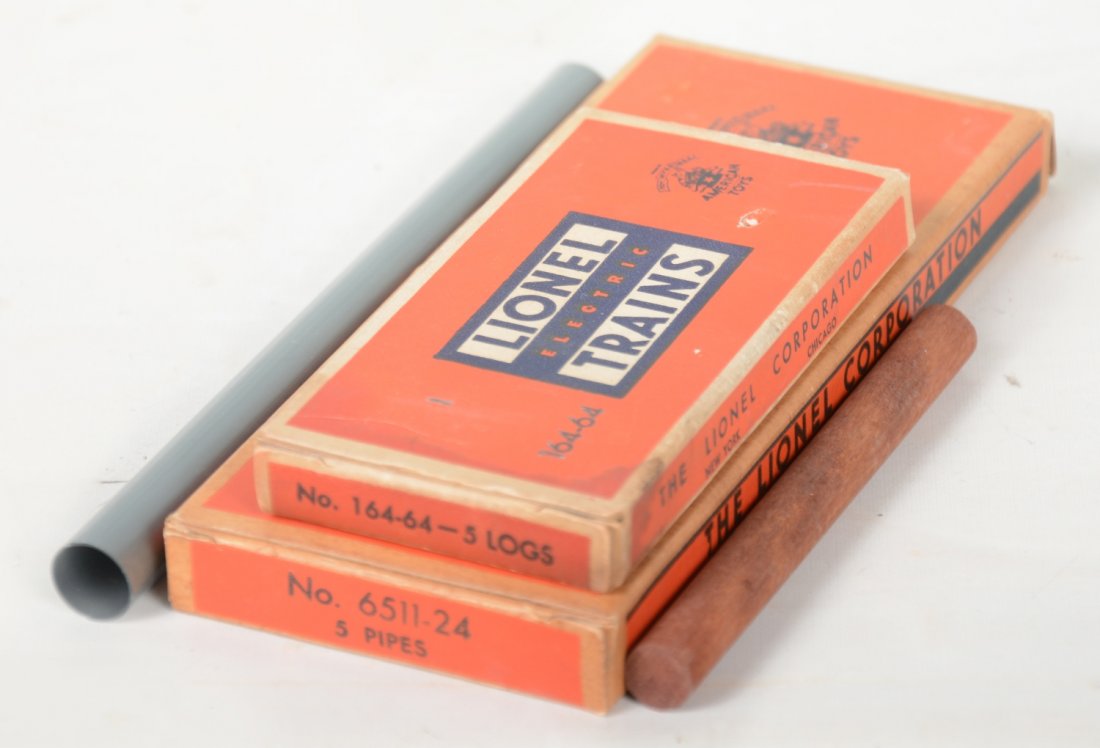 Scarce Boxed Lionel Separate Sale Items (1 of 3)