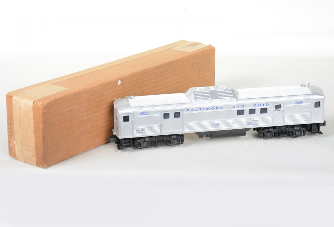Boxed Lionel 404 RDC-4 Budd Baggage (1 of 4)