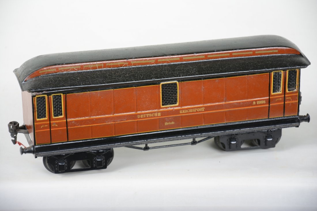 Nice 33cm Marklin 2998 DB Postal Wagon (1 of 4)