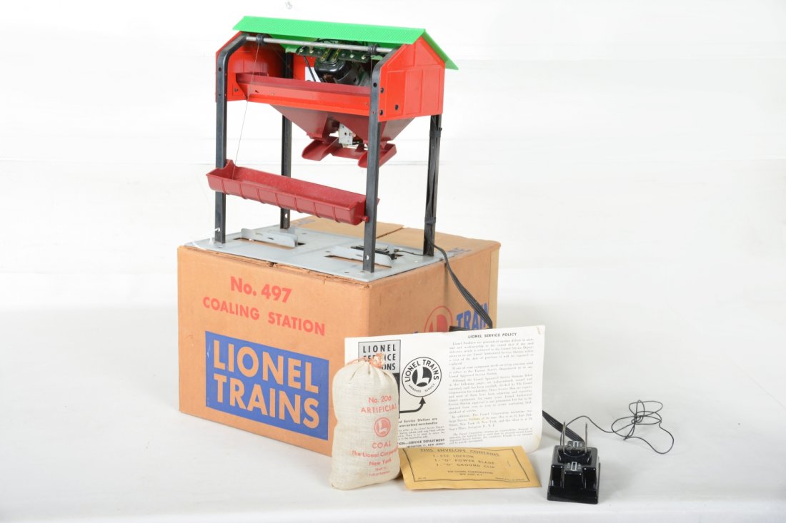 Nice Boxed Lionel 497 Coaling Station (1 of 2)