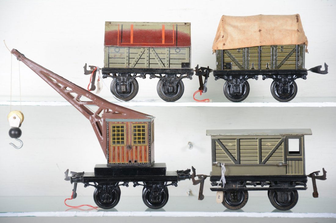5 Nice 14cm Bing Freight Cars (1 of 4)