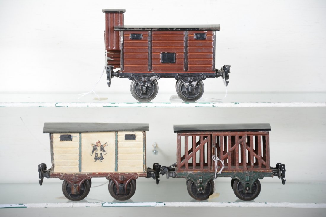 Early Marklin 15cm Painted Freight Cars (1 of 4)